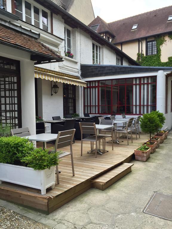 Hotel De Normandie เอเวรอ ภายนอก รูปภาพ